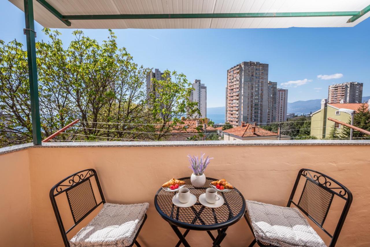 Apartment Terrazzo Rijeka Exterior photo